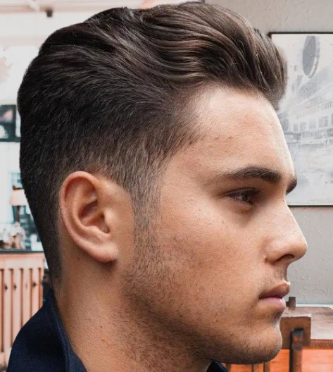 Classy taper fade undercut hairstyle