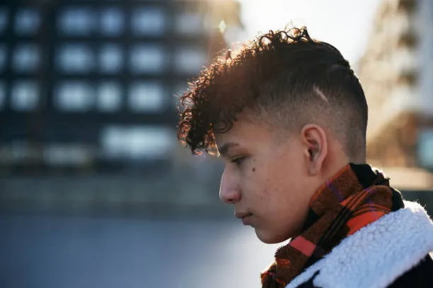 Short Curls with Low Burst Fade and Line Up